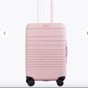 Beis "The Carry On Roller" (Atlas Pink) - BROKEN ZIPPER